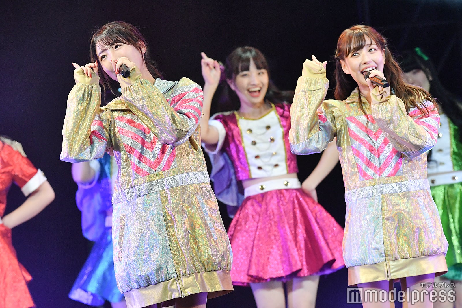 夢アド、日本一の“なりきり女子大生アイドル”とのコラボで沸かす＜AGESTOCK2019＞