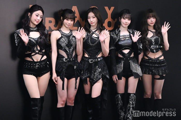 LE SSERAFIM(C)モデルプレス