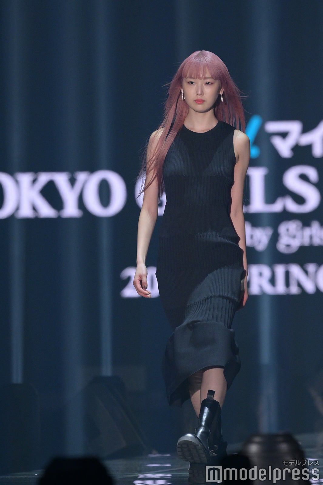 （C）モデルプレス