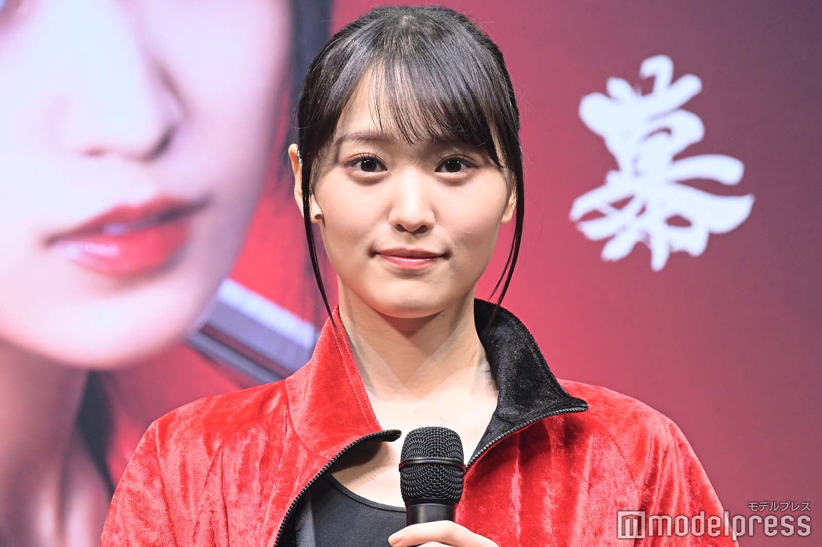 菅井友香 （C）モデルプレス