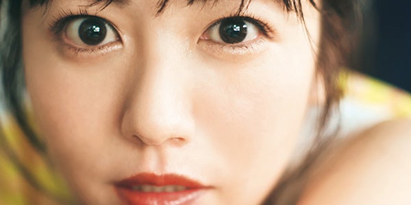 磯山さやか、デビュー25周年写真集の重版決定 魅惑的なボディライン