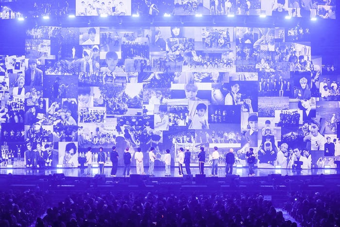 「SEVENTEEN in CARAT LAND」SEVENTEEN(C)PLEDIS Entertainment