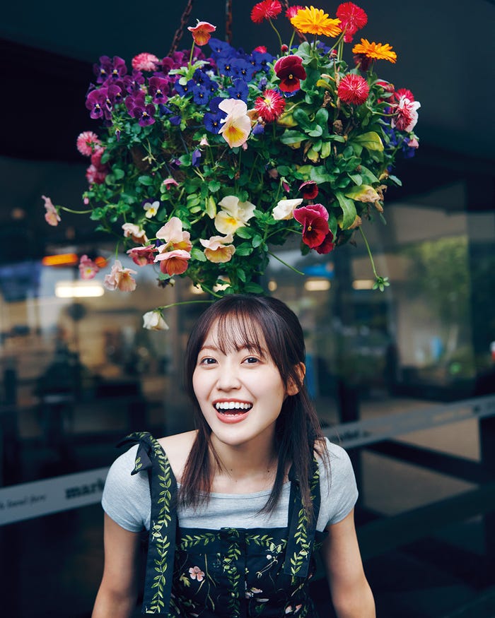 松田里奈1st写真集「まつりの時間」裏表紙/Sony Music Shop限定版:撮影/北浦敦子