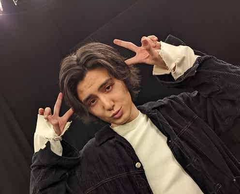 藤井 風、初冠番組「藤井 風テレビwithシソンヌ・ヒコロヒー」冒頭で全貌明らかに 特別オフショット公開