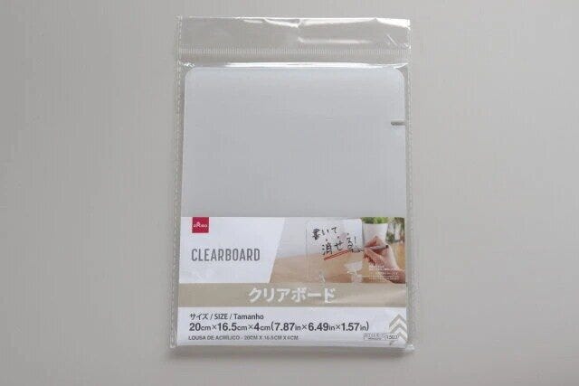 ダイソー　クリアボード　パッケージ