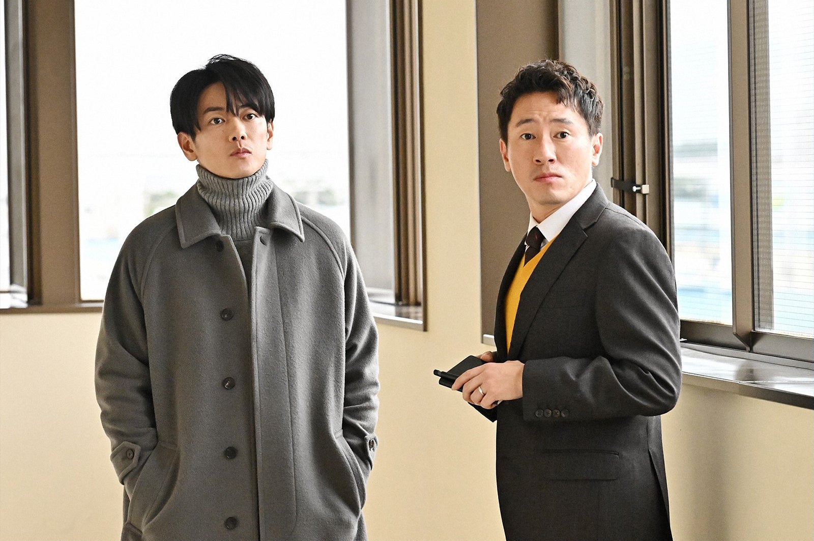 佐藤健、少路勇介／ 「100万回 言えばよかった」第2話より（C）TBS