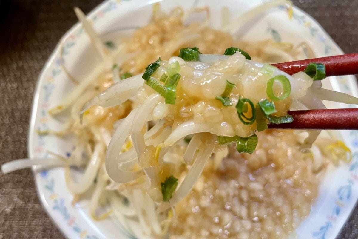 もやし揚げ玉ソース