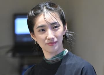 中田クルミ、100均手作り衣装で生放送登場 わずか4日で製作に鈴木奈穂子アナ「かわいい…」