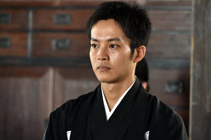 松坂桃李/「この世界の片隅に」(C)TBS