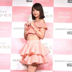モデルプレス - 永尾まりや、ミニスカで美ウエスト&美脚披露 AKB48時代からの心がけとは