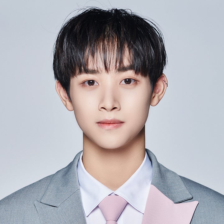 コン  （C）CJ ENM Co., Ltd, All Rights Reserved