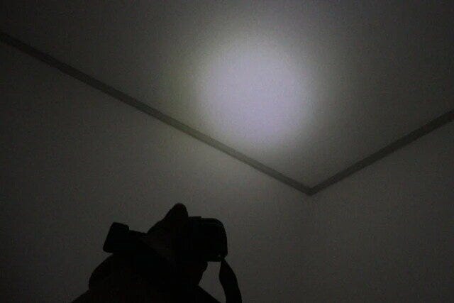 ダイソー　センサー付きLEDヘッドライト