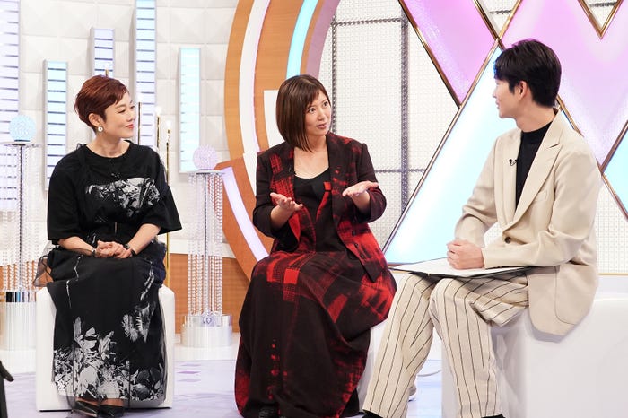 有働由美子、絢香、松下洸平(C)日本テレビ