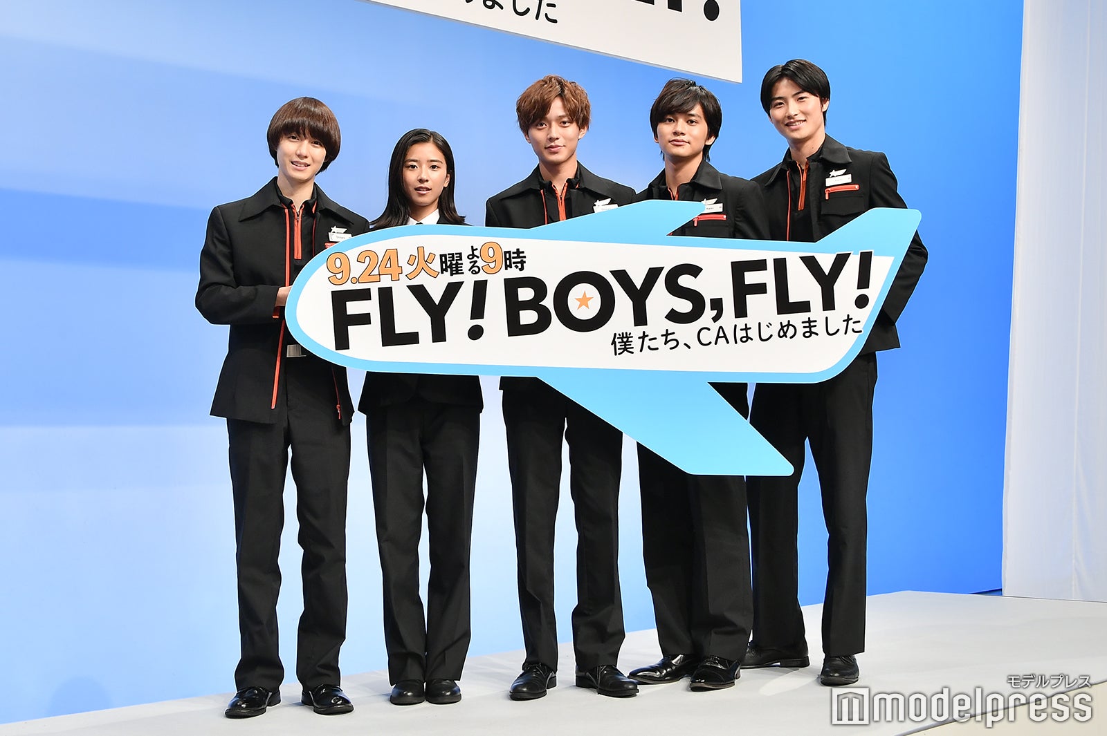 （左から）小越勇輝、黒島結菜、永瀬廉、北村匠海、岐洲匠（C）モデルプレス