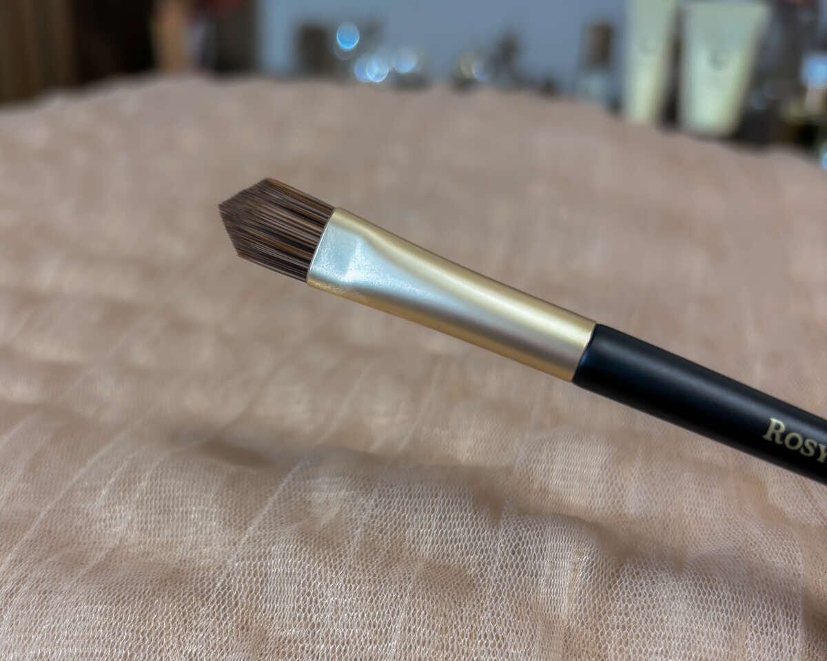 コンシーラーブラシ
