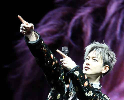 佐藤健「グラスハート」TENBLANKボーカルとして初の単独アジアツアー開幕 台北でファン3000人熱狂&ピアノ弾き語りも披露