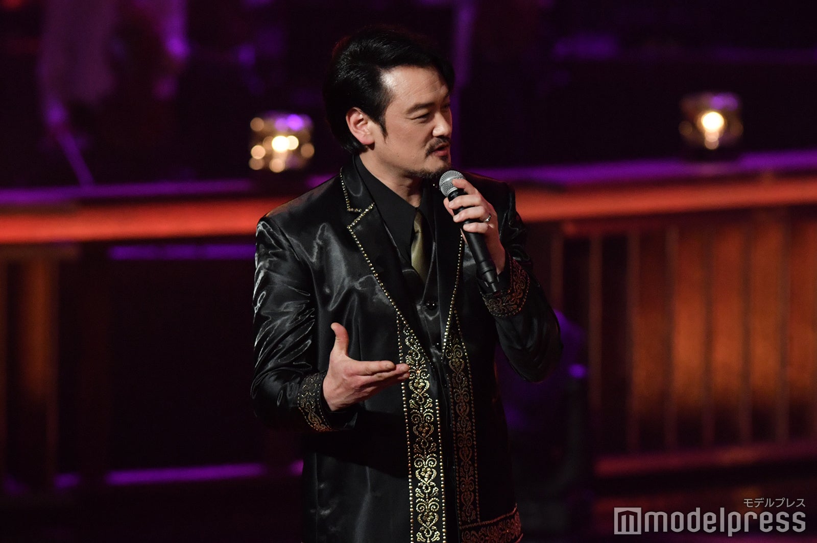 （C）モデルプレス