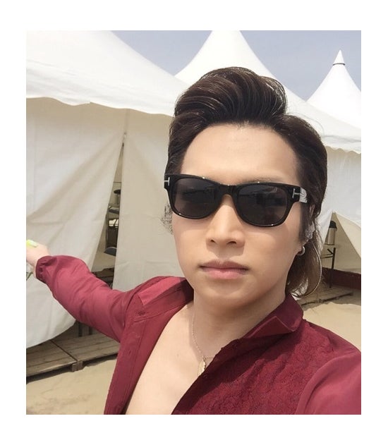 ゴールデンボンバー鬼龍院翔、三代目JSB「R.Y.U.S.E.I.」風オフショットが話題「まさかの…」