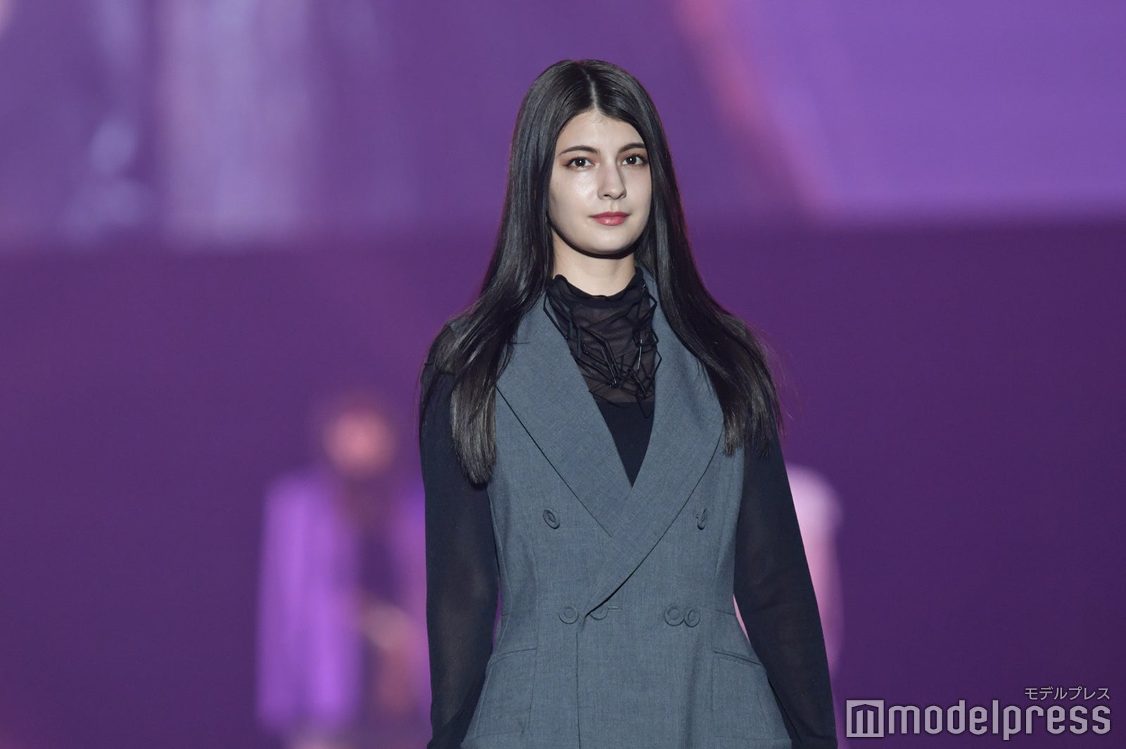 （C）モデルプレス