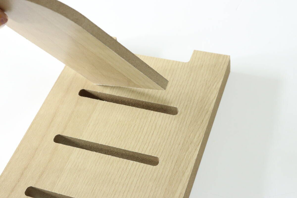 セリア マルチスタンド 3段階調整 セリアのマルチスタンド3段階調整