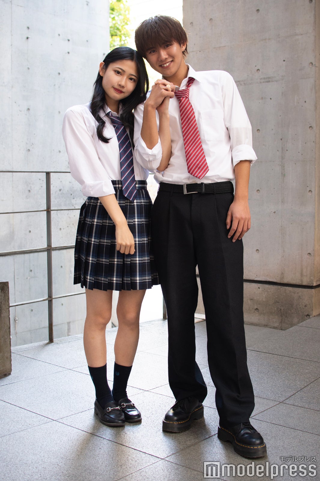 千葉雪乃、新井谷悠 （C）モデルプレス