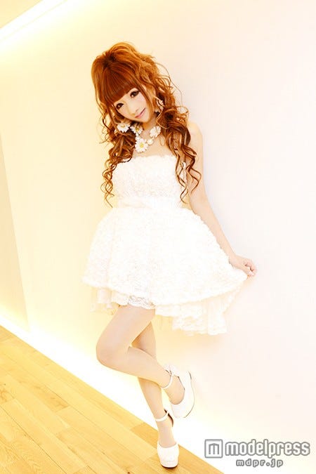 “姫系”モデルで1児のママ