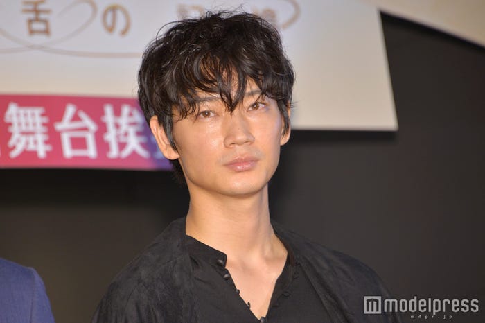 綾野剛(C)モデルプレス