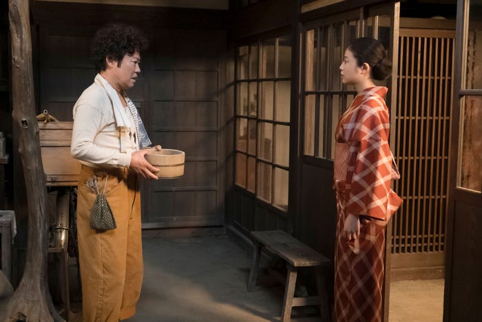 阿部サダヲ、今田美桜「あんぱん」第44話(C)NHK