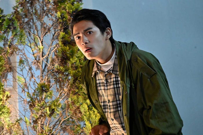 藤枝喜輝「あのときキスしておけば」より (C)テレビ朝日