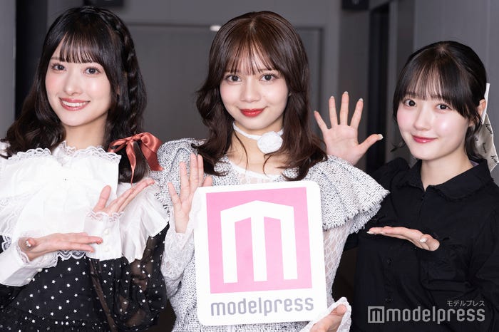 庄司なぎさ/SWEET STEADY、南なつ/CANDY TUNE、川本笑瑠/CUTIE STREET(C)モデルプレス
