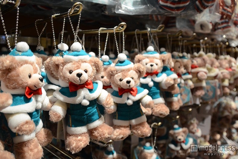 ダッフィーぬいぐるみバッジ￥1800