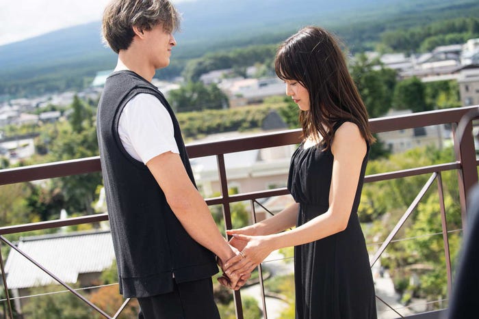 才川コージ、新田さちか『恋愛ドラマな恋がしたい~Kiss On The Bed~』最終話(C)AbemaTV, Inc.