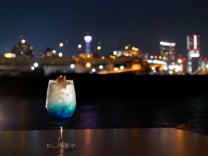 「Re：Journal」のテラス席は当日の天候次第で案内してもらえます（2022年9月27日撮影）