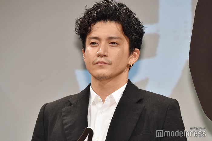 小栗旬 同じ人に3回告白して3回ともフラれた 失恋エピソード明かす モデルプレス