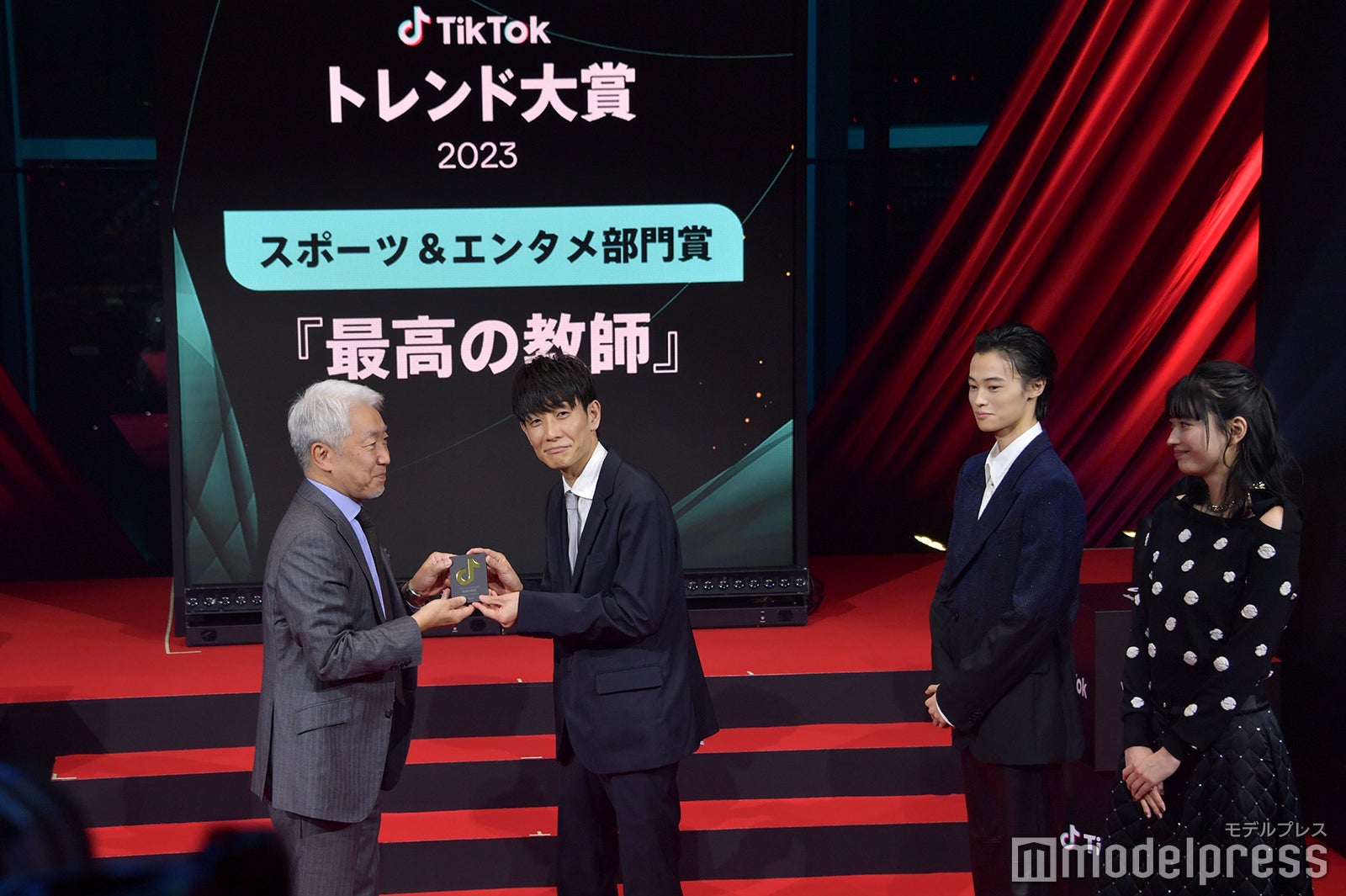 窪塚愛流、鈴木勇馬監督、茅島みずき（C）モデルプレス