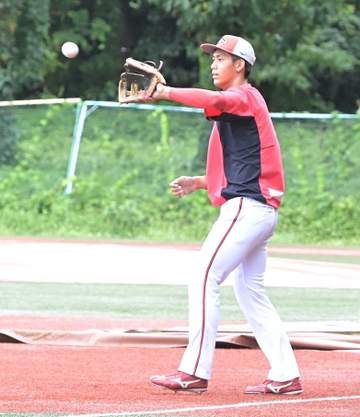 広島・西川 プロ初安打はマツダで打つ！ホームの声援背に「慌てずやりたい」 初出場から一夜、黙々と打撃練習