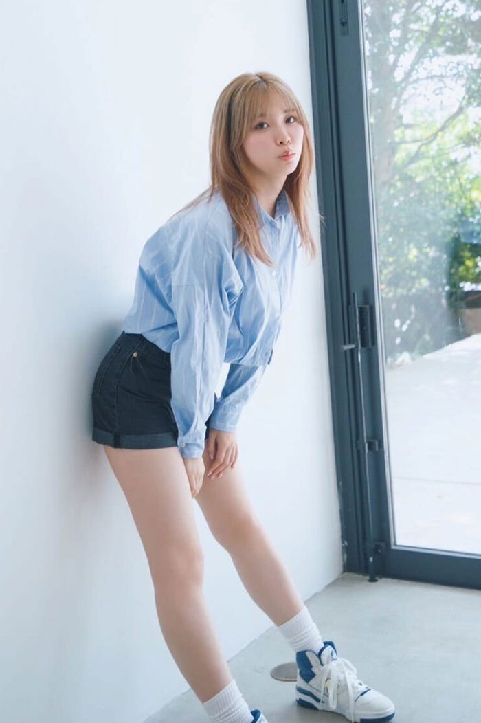 新雑誌『VOICE VISTA magazine vol.02』(講談社)に登場するLiyuu(撮影:菊地泰久)