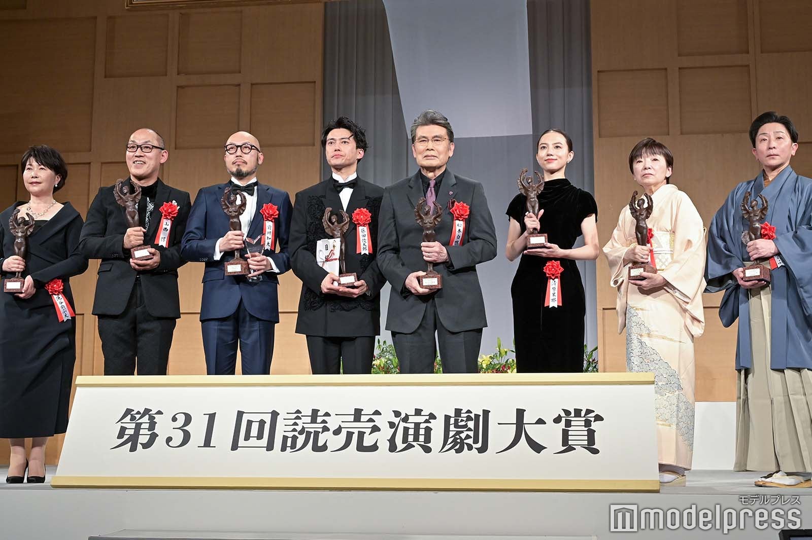 池谷のぶえ、山西惇、前川知大、藤田俊太郎、松本白鸚、清原果耶、松井るみ、中村芝のぶ
（C）モデルプレス