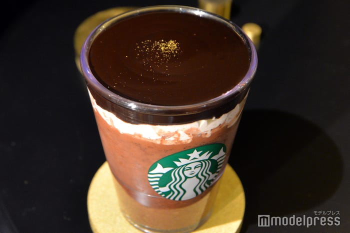 オペラ フラペチーノ(C)モデルプレス