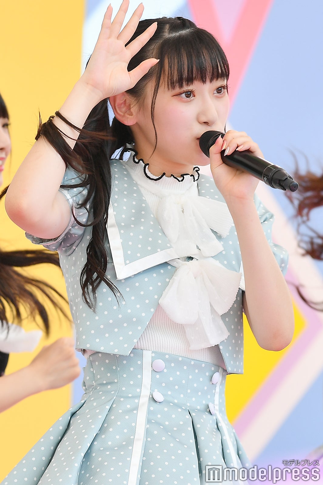 ＝LOVE（C）モデルプレス