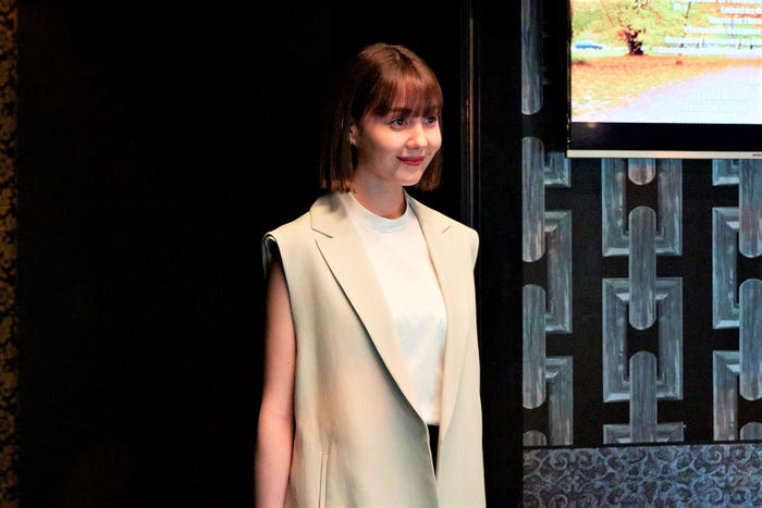 トリンドル玲奈「ウソ婚」第7話より(C)カンテレ/ジェイ・ストーム