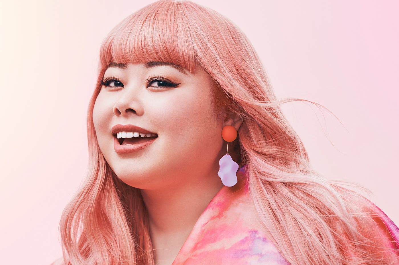 “ふわ盛りボリューム”なまつ毛に/渡辺直美