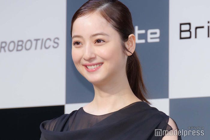 佐々木希(C)モデルプレス