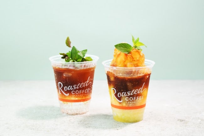 （左から）エスプレッソトニック ￥550 、エスプレッソライムフリージング ￥620／画像提供：フレーバーワークス