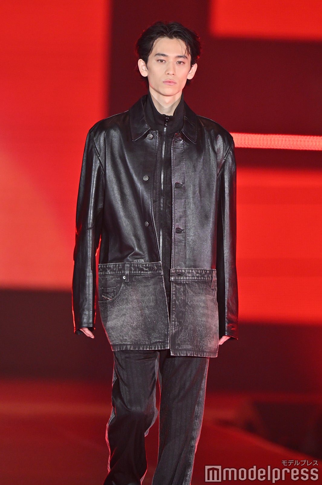 （C）モデルプレス