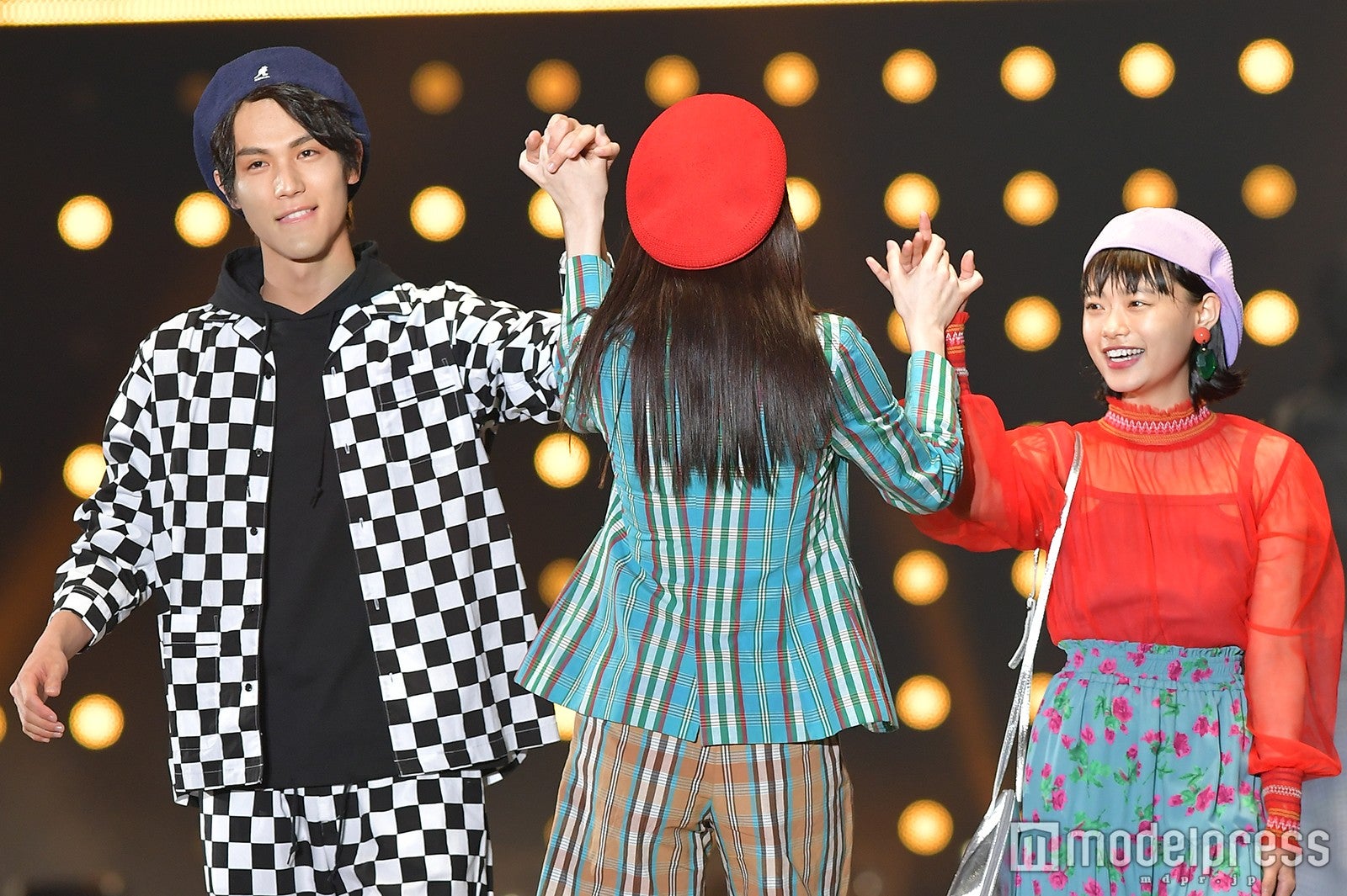 中川大志、飯豊まりえ、杉咲花（C）モデルプレス