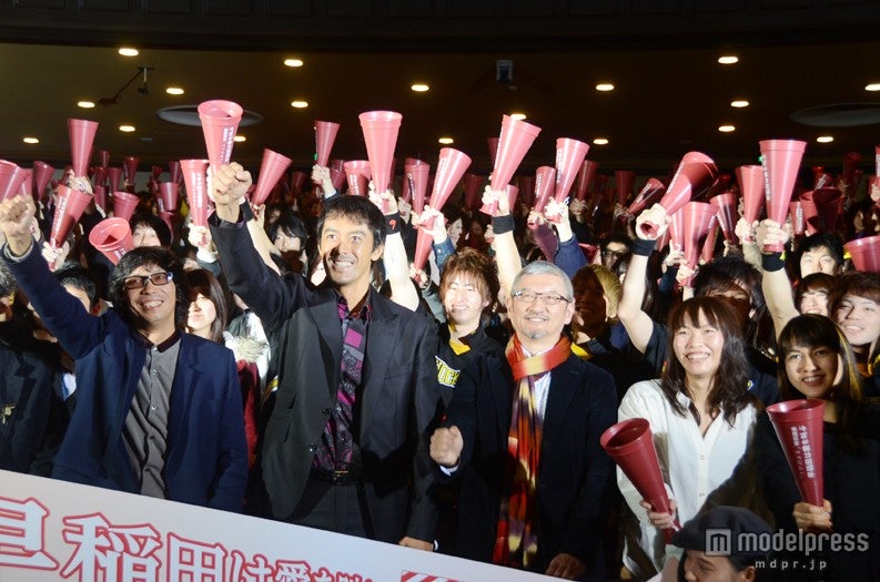 600人の早稲田学生と“愛を叫ぶ”阿部寛