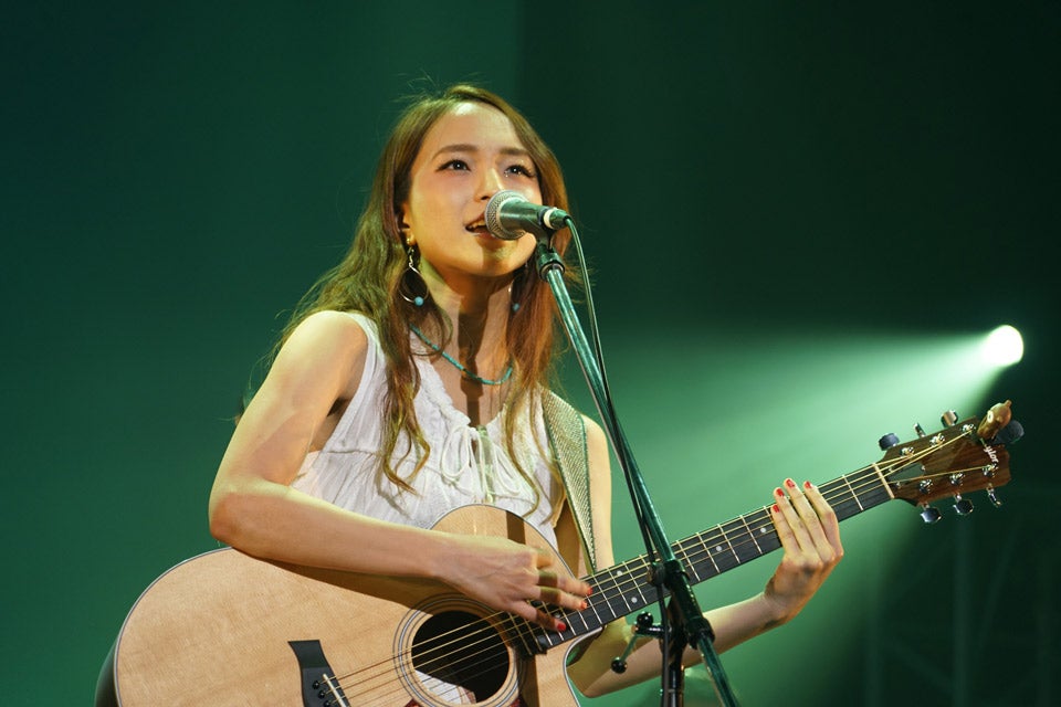 月9で注目！デビュー1ヶ月の歌姫・Leolaが堂々パフォーマンス　次世代の新アーティストたちが集結＜Sony Music Labels 2016＞