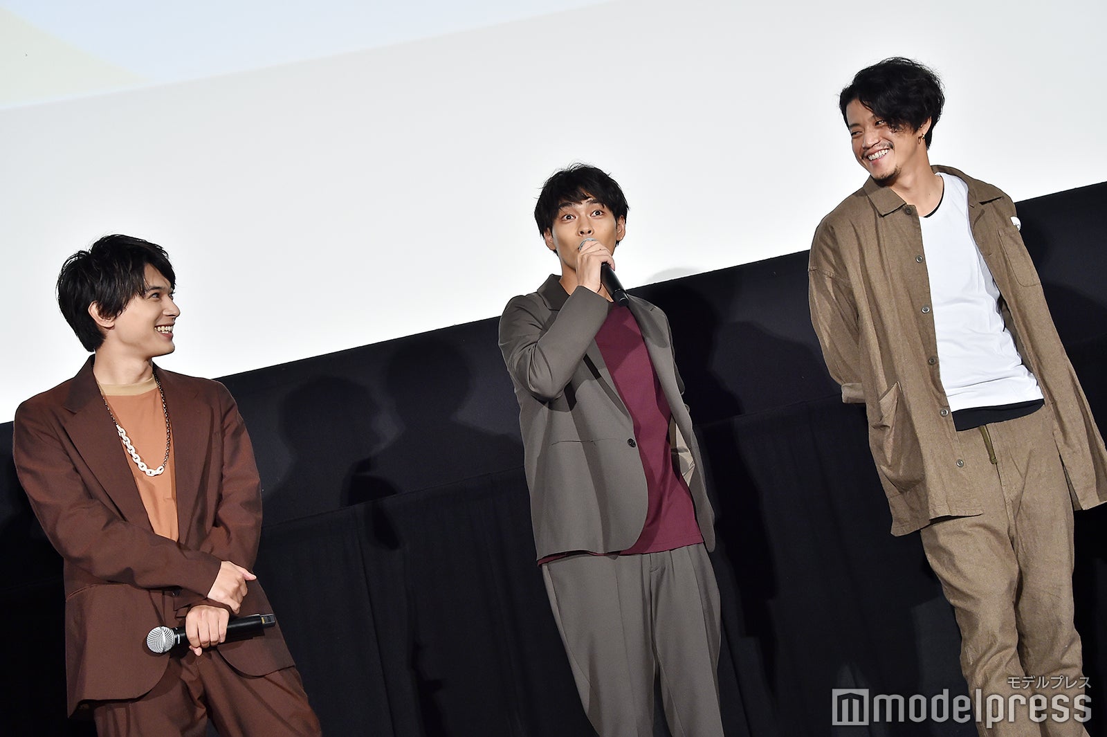吉沢亮、柳楽優弥、小栗旬 （C）モデルプレス