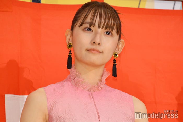 浅川梨奈(C)モデルプレス